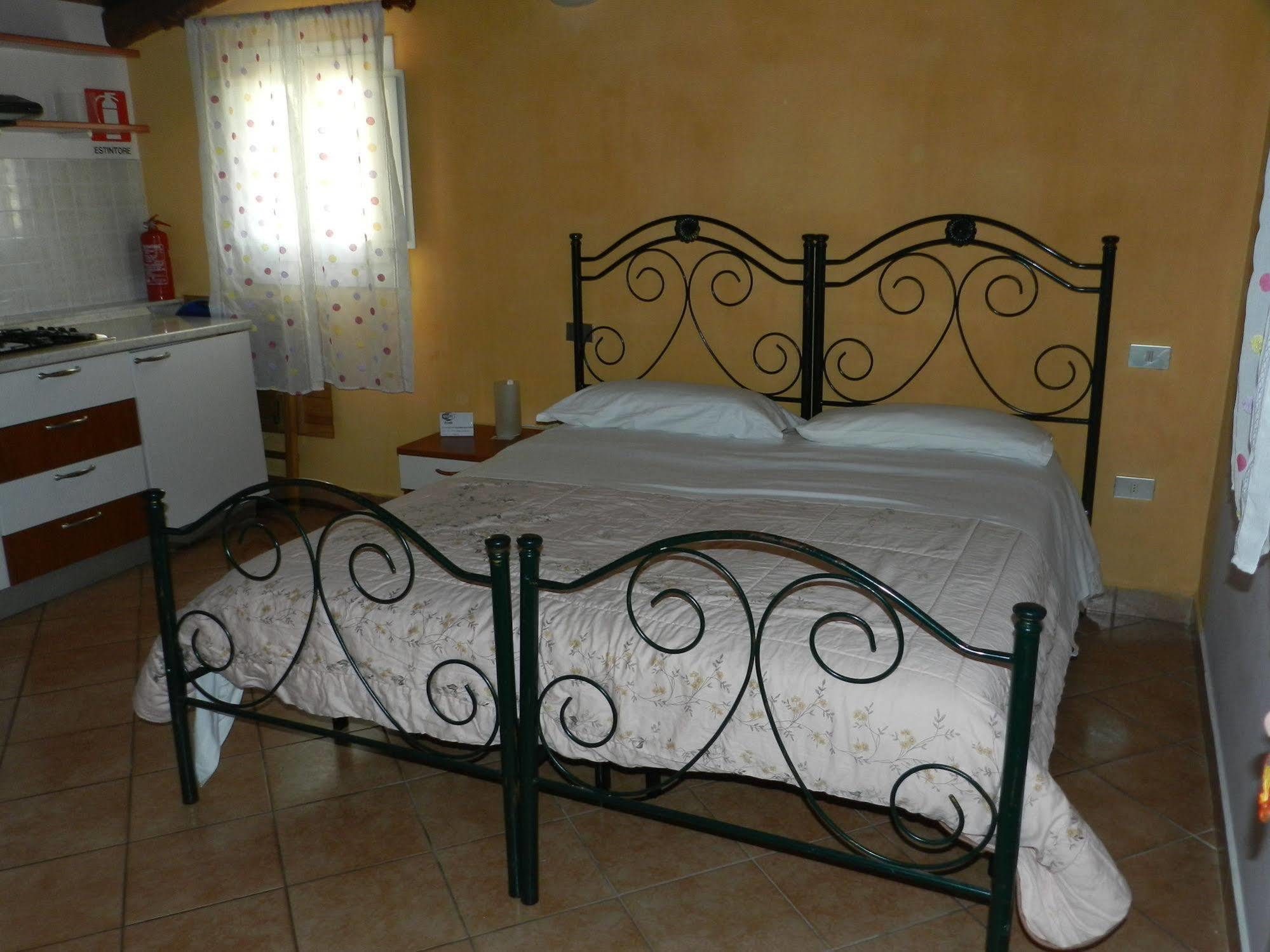 Olimpo Residence Syracuse ภายนอก รูปภาพ
