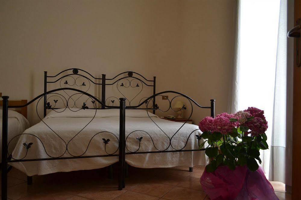 Olimpo Residence Syracuse ภายนอก รูปภาพ